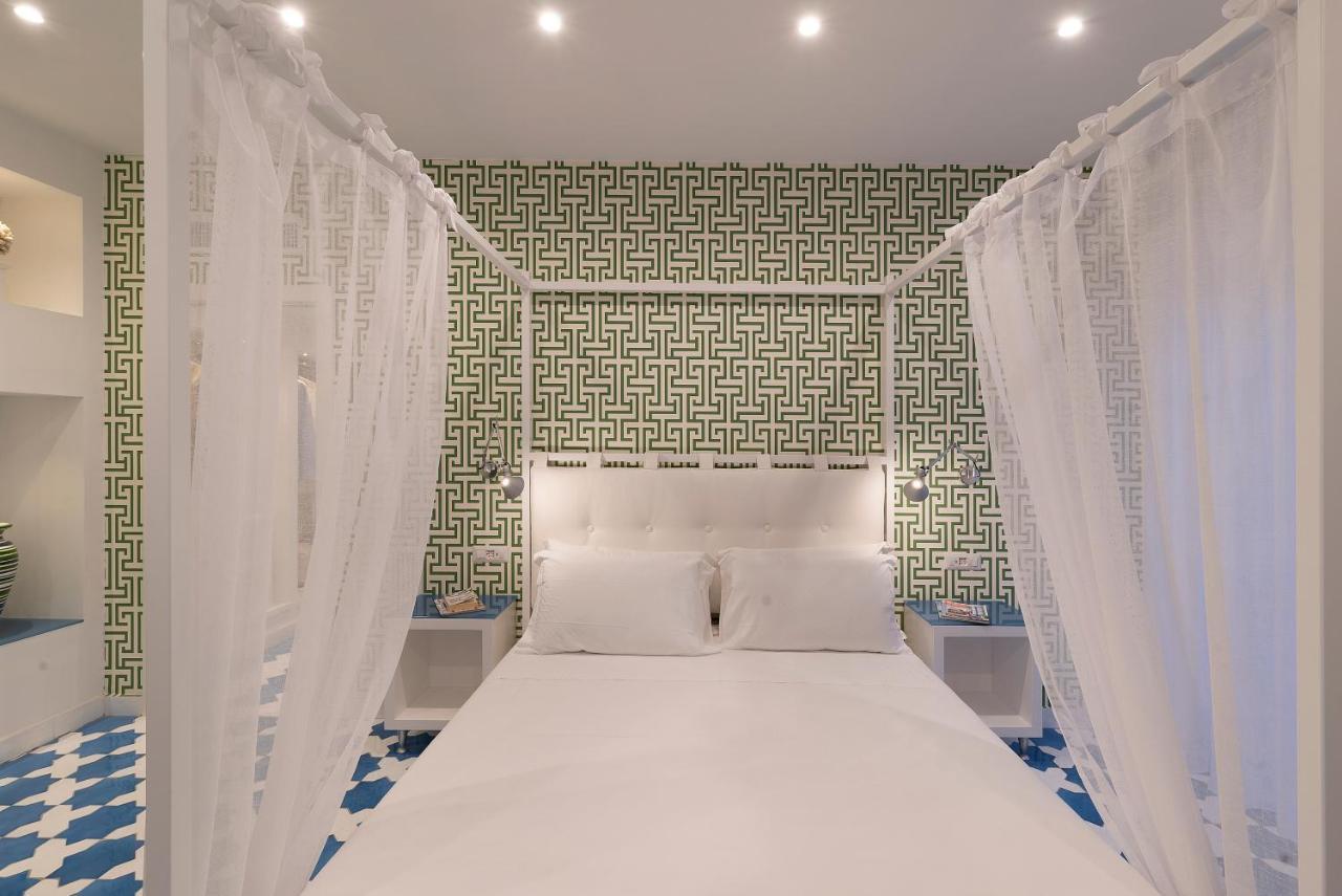 Luxury&Romantic Apartment With Balcony In Sorrent Exterior foto