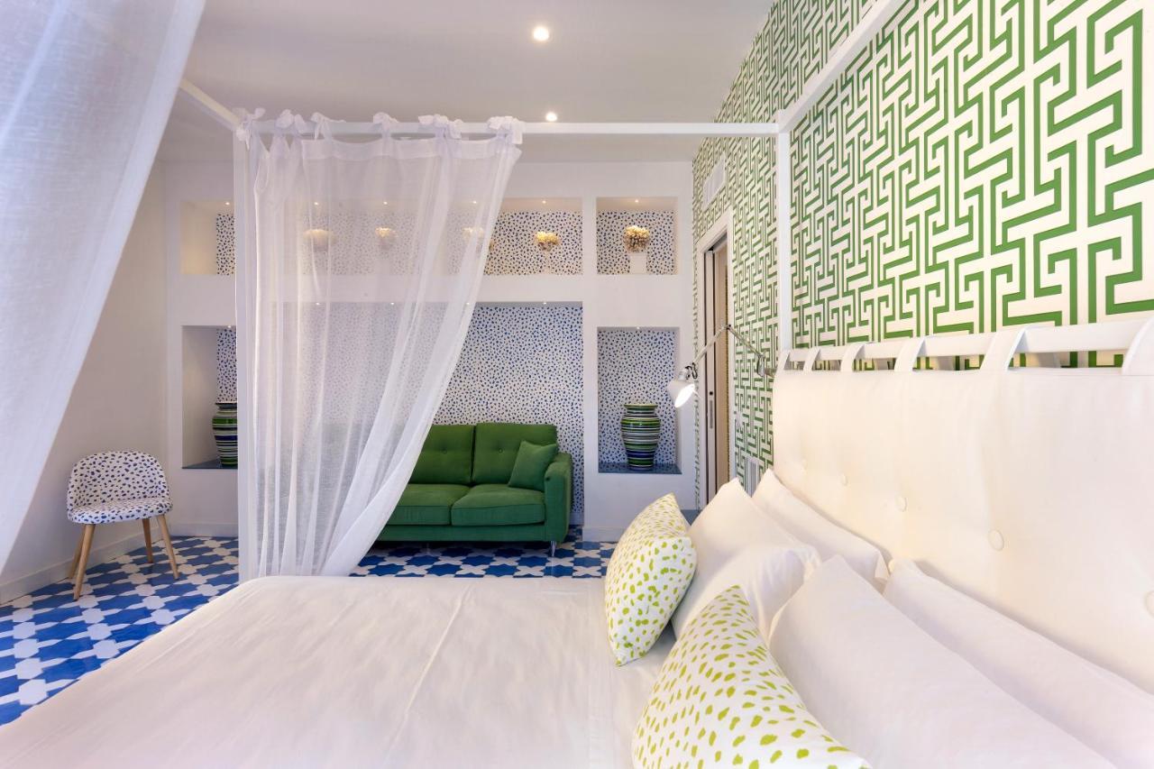 Luxury&Romantic Apartment With Balcony In Sorrent Exterior foto