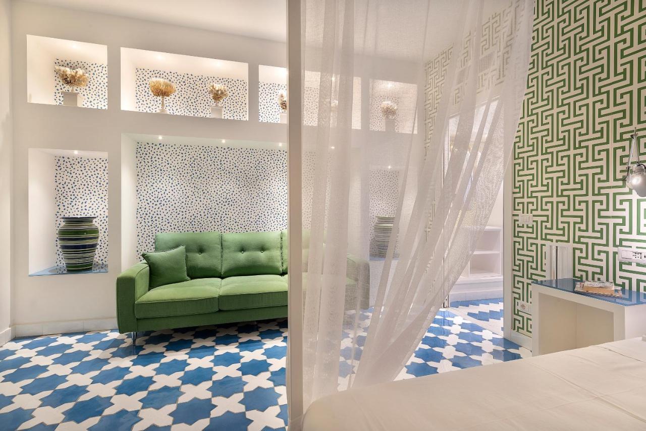 Luxury&Romantic Apartment With Balcony In Sorrent Exterior foto